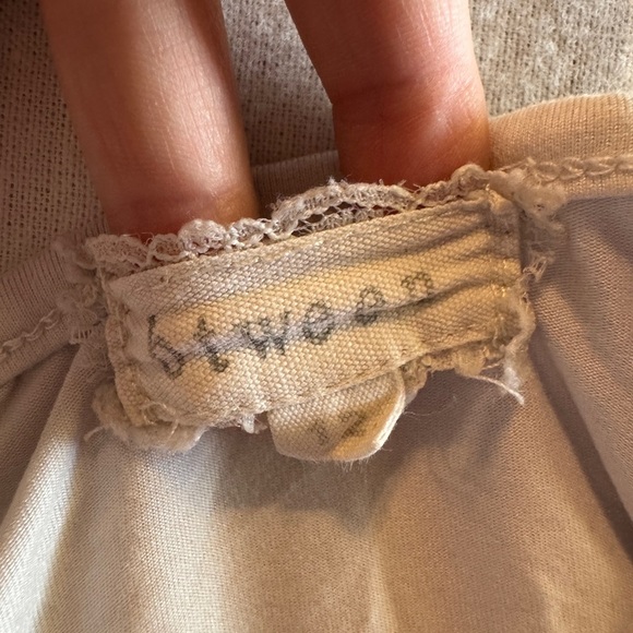 Between girls Size 12 Gray Graphic T-Shirt with Unicorn Print - Picture 4 of 6